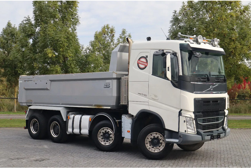 Volvo FH 540 | 8X4 | TANDEMLIFT | RETARDER | BIG AXLES | EURO 6 - Tipper: picture 3 Volvo FH 540 | 8X4 | TANDEMLIFT | RETARDER | BIG AXLES | EURO 6 - Tipper: picture 3
