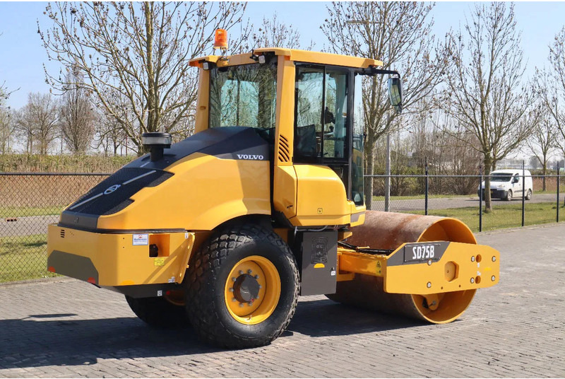 Combination roller Volvo SD75B | SD 75 B | NEW / UNUSED | 1 YEAR WARRANTY: picture 6 Combination roller Volvo SD75B | SD 75 B | NEW / UNUSED | 1 YEAR WARRANTY: picture 6