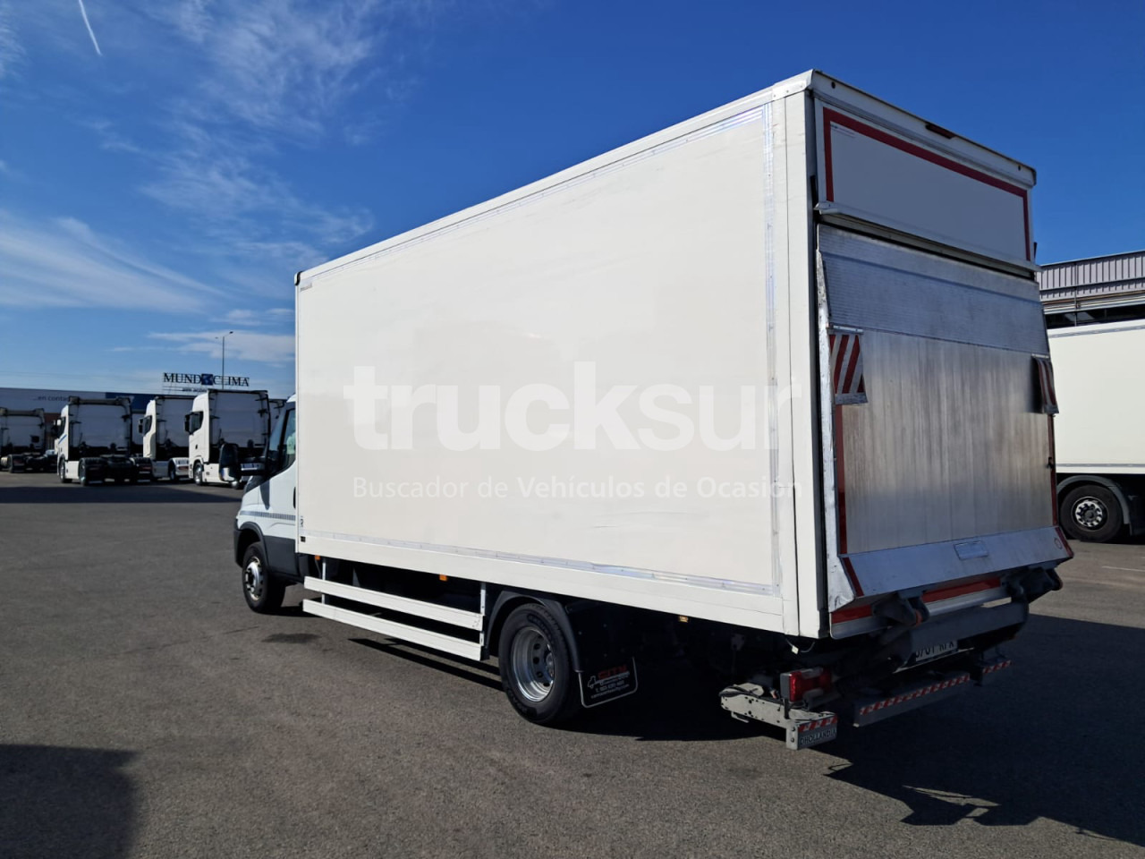 IVECO 72C18 P/E - Box truck: picture 4 IVECO 72C18 P/E - Box truck: picture 4