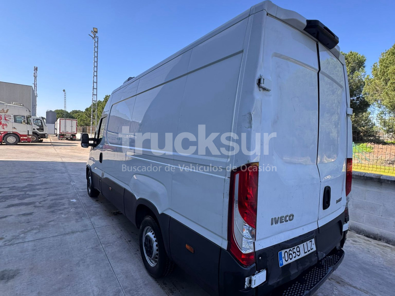 IVECO DAILY 35S14 FRC-X - Box van: picture 3 IVECO DAILY 35S14 FRC-X - Box van: picture 3