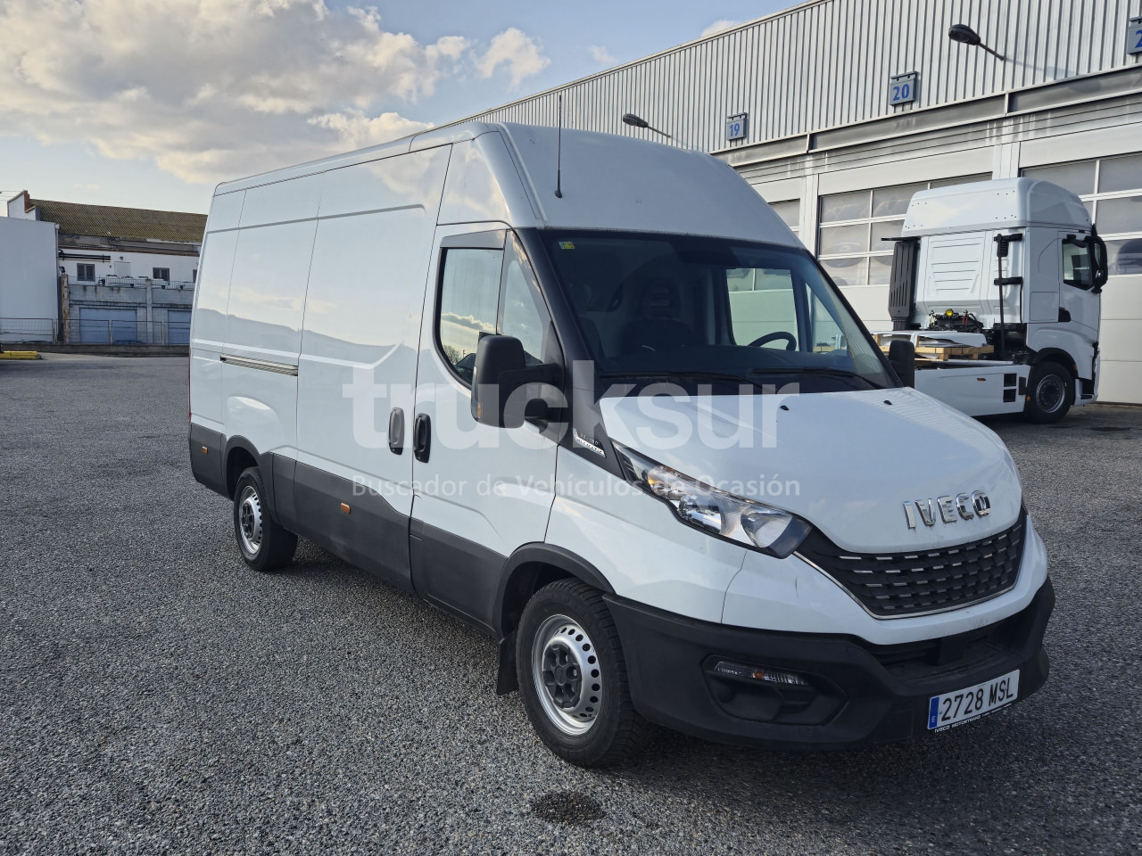 IVECO DAILY 35S16A8V - Box van: picture 3 IVECO DAILY 35S16A8V - Box van: picture 3