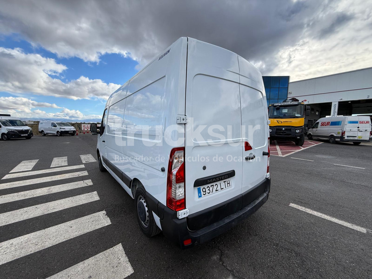 RENAULT MASTER L2H2 FRC- X CARR - Box van: picture 4 RENAULT MASTER L2H2 FRC- X CARR - Box van: picture 4