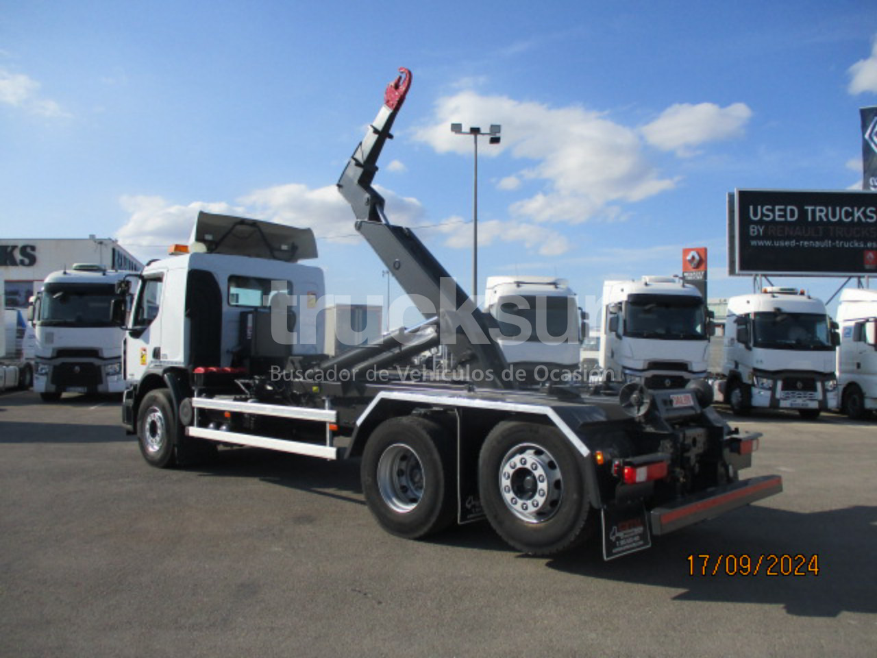 RENAULT PREMIUM 430.26 LANDER - Hook lift truck: picture 3 RENAULT PREMIUM 430.26 LANDER - Hook lift truck: picture 3