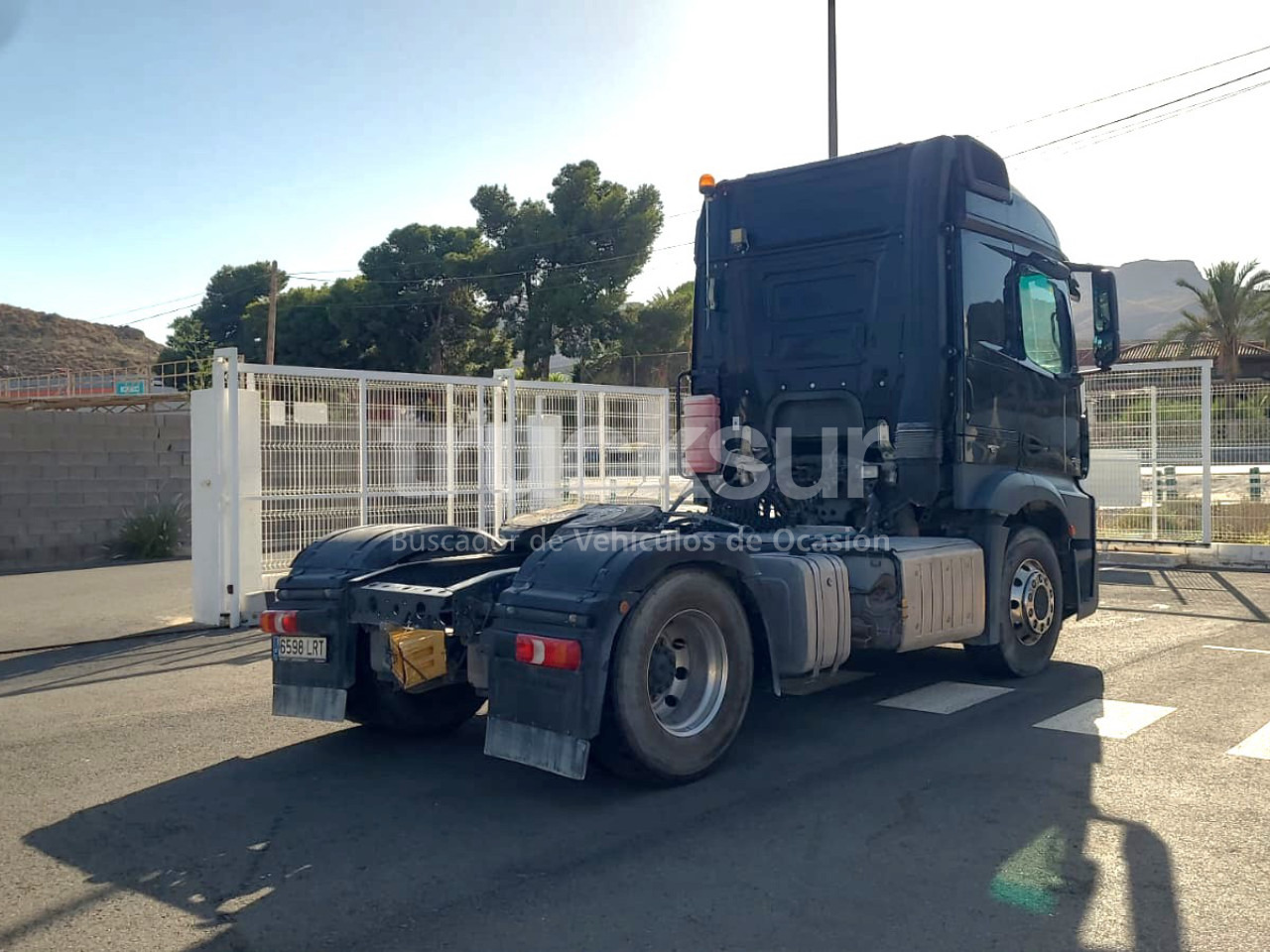 MERCEDES MERCEDES ACTROS 2143 - Tractor unit: picture 3 MERCEDES MERCEDES ACTROS 2143 - Tractor unit: picture 3
