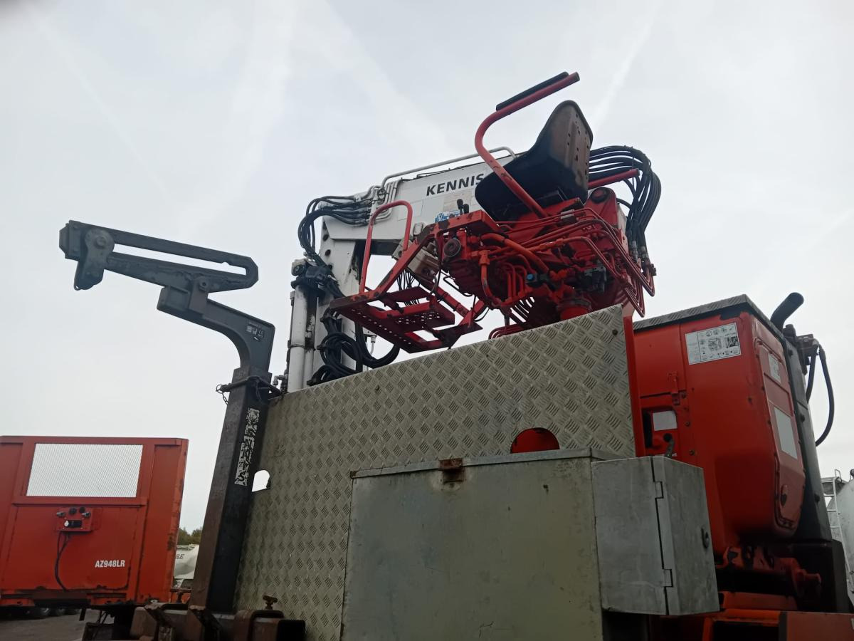 Fruehauf - Dropside/ Flatbed semi-trailer: picture 3 Fruehauf - Dropside/ Flatbed semi-trailer: picture 3