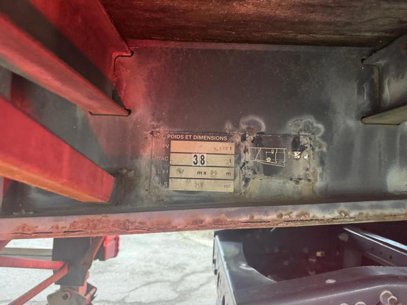 Dropside/ Flatbed semi-trailer Fruehauf: picture 17