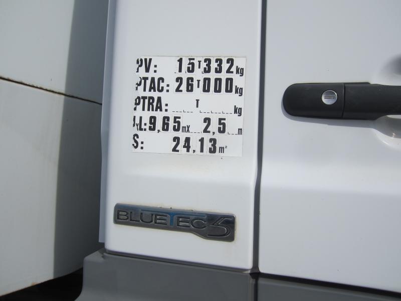 Mercedes Axor 2533 - Garbage truck: picture 3 Mercedes Axor 2533 - Garbage truck: picture 3