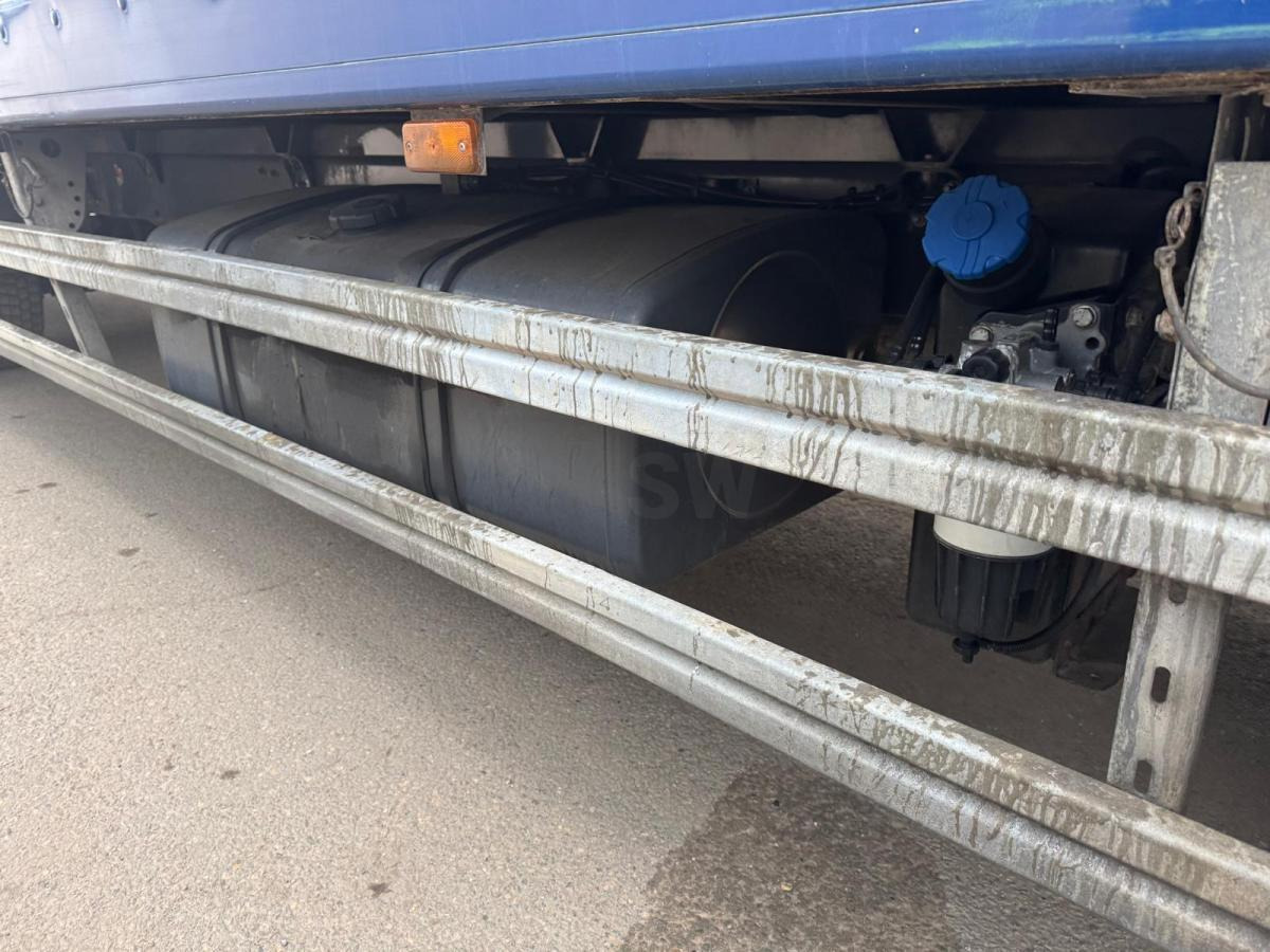 Box truck Renault Midlum 270 DXI: picture 8