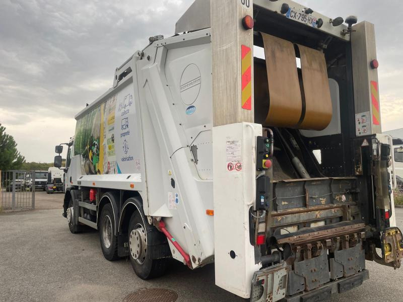 Renault Premium 310 DXI - Garbage truck: picture 5 Renault Premium 310 DXI - Garbage truck: picture 5