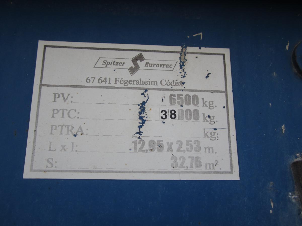 Spitzer - Tank semi-trailer: picture 3 Spitzer - Tank semi-trailer: picture 3