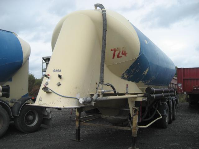 Spitzer - Silo semi-trailer: picture 2 Spitzer - Silo semi-trailer: picture 2