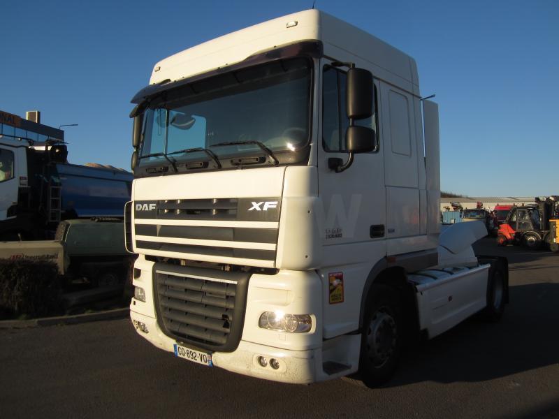 DAF XF105 460 - Tractor unit: picture 1 DAF XF105 460 - Tractor unit: picture 1