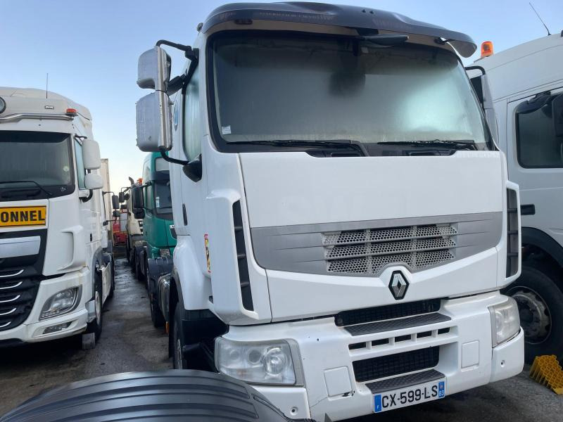 Renault Lander - Tractor unit: picture 2 Renault Lander - Tractor unit: picture 2