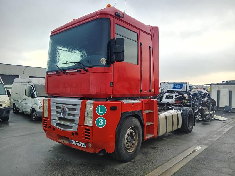 Renault Magnum 440 DXI - Tractor unit: picture 1 Renault Magnum 440 DXI - Tractor unit: picture 1