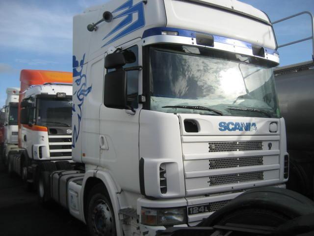 Scania L 124L420 - Tractor unit: picture 2 Scania L 124L420 - Tractor unit: picture 2