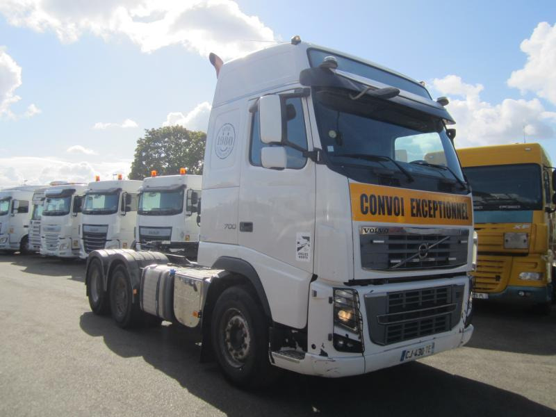 Volvo FH16 700 - Tractor unit: picture 2 Volvo FH16 700 - Tractor unit: picture 2