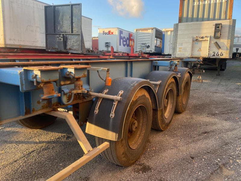 Trailor - Container transporter/ Swap body semi-trailer: picture 2 Trailor - Container transporter/ Swap body semi-trailer: picture 2