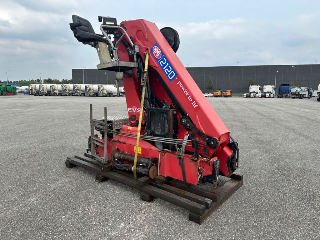 HMF 2120 K4 Radio Remote / Crane / Kran HMF 2120 K4 Radio Remote / Crane / Kran - Loader crane: picture 5 HMF 2120 K4 Radio Remote / Crane / Kran HMF 2120 K4 Radio Remote / Crane / Kran - Loader crane: picture 5