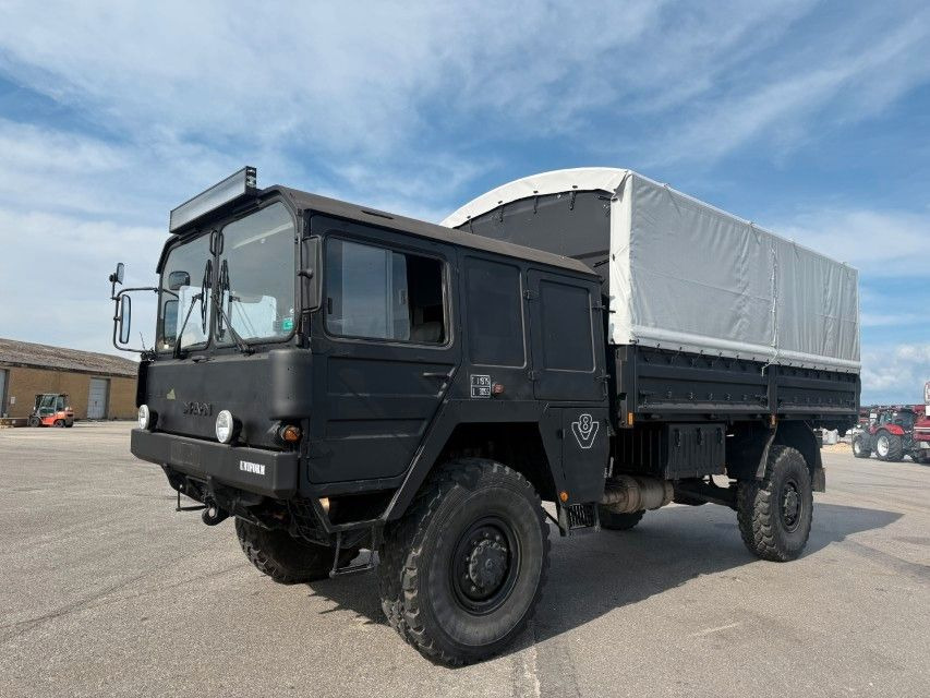 MAN 5 to KAT MIL 4x4 SHOWTRUCK - Curtainsider truck: picture 1 MAN 5 to KAT MIL 4x4 SHOWTRUCK - Curtainsider truck: picture 1