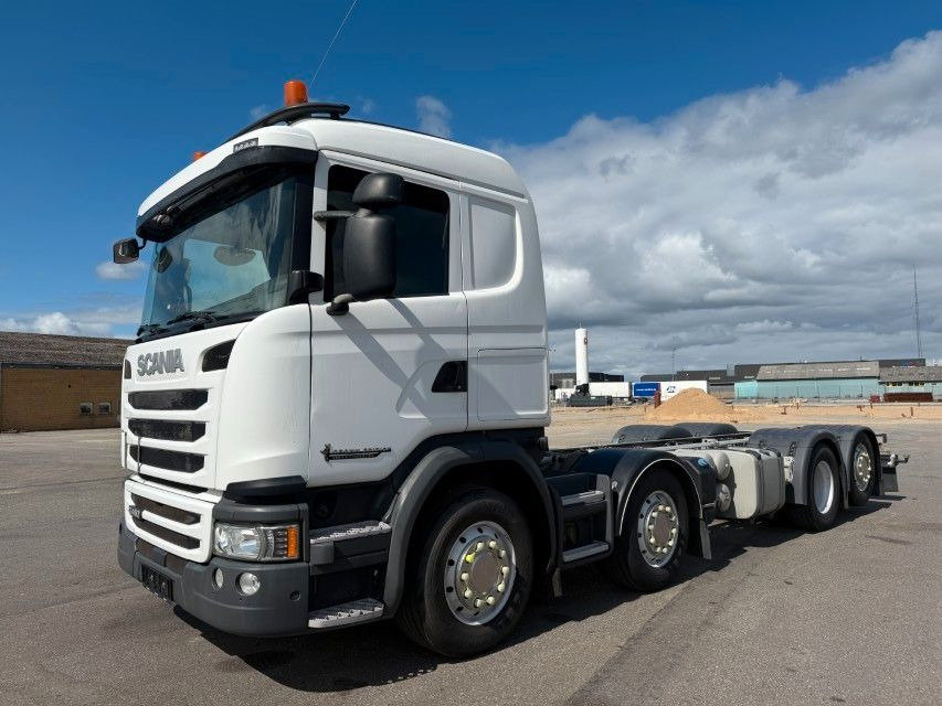 Scania G450 LB 8x2*6 MNB ADR Chassis / Retarder - Cab chassis truck: picture 1 Scania G450 LB 8x2*6 MNB ADR Chassis / Retarder - Cab chassis truck: picture 1