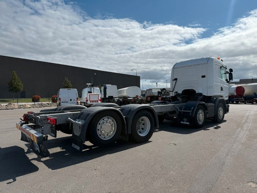 Scania G450 LB 8x2*6 MNB ADR Chassis / Retarder - Cab chassis truck: picture 3 Scania G450 LB 8x2*6 MNB ADR Chassis / Retarder - Cab chassis truck: picture 3