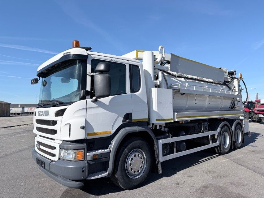 Scania P360 6x4 Euro 6 Hvidtved Larsen FlexLine 312 - Vacuum truck: picture 1 Scania P360 6x4 Euro 6 Hvidtved Larsen FlexLine 312 - Vacuum truck: picture 1