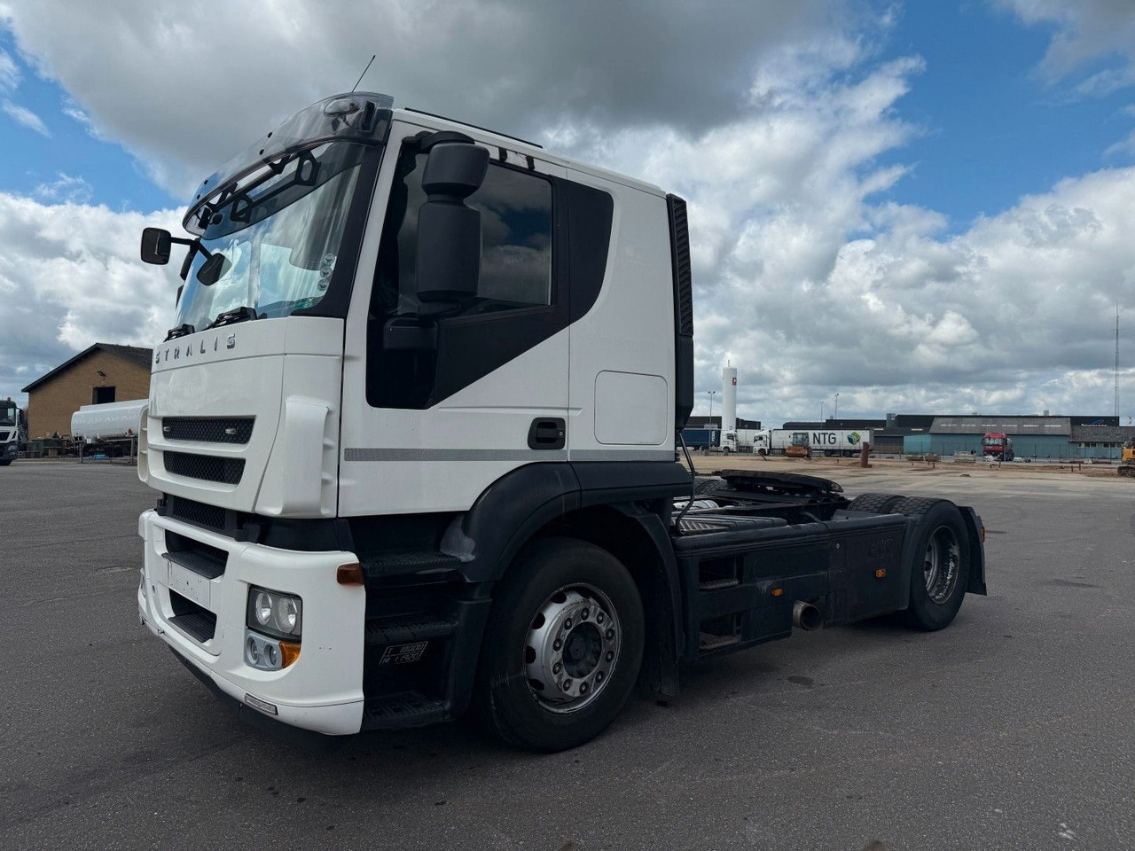 Iveco Stralis AT440S36T 4x2 - Tractor unit: picture 1 Iveco Stralis AT440S36T 4x2 - Tractor unit: picture 1