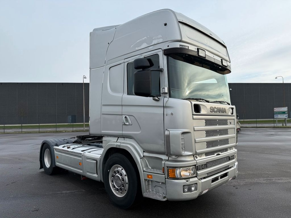 Scania R164/480 V8 4x2 Topline / Retarder Scania R164/480 V8 4x2 Topline / Retarder - Tractor unit: picture 2 Scania R164/480 V8 4x2 Topline / Retarder Scania R164/480 V8 4x2 Topline / Retarder - Tractor unit: picture 2