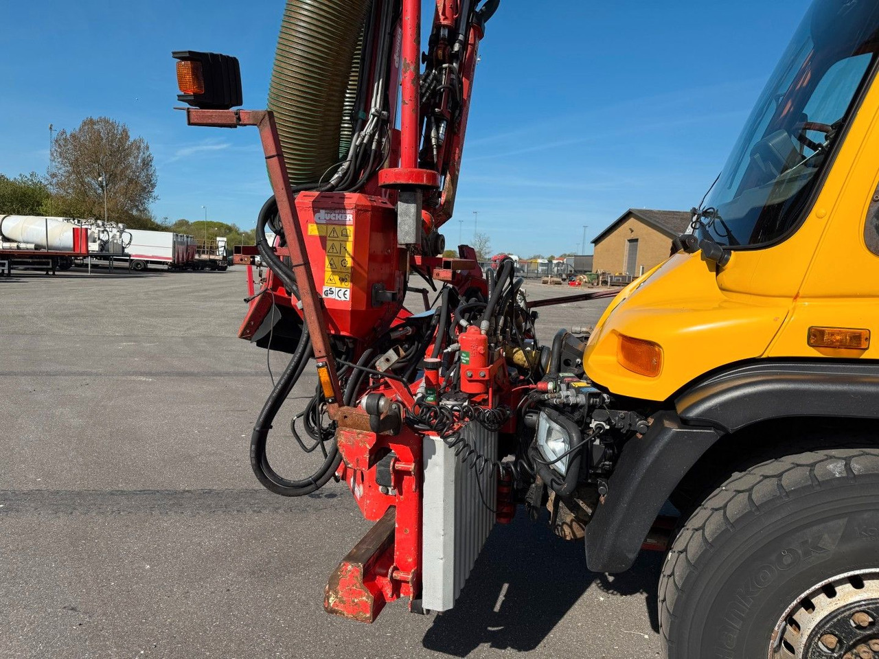 Tipper Unimog U500 4x4 / Dücker Kipper / Saug / Mäher  MKT 15R: picture 12