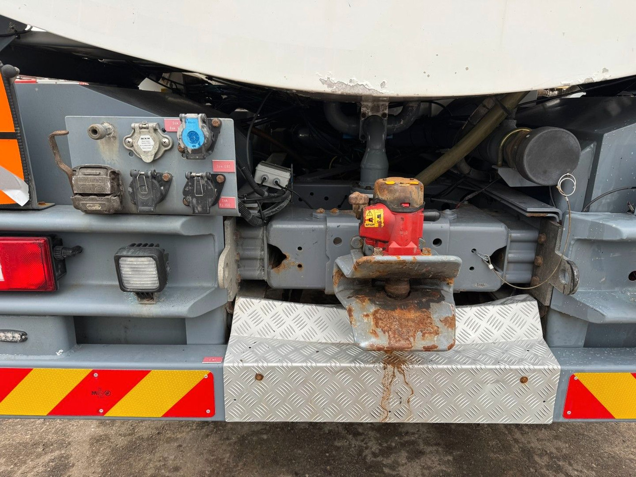 Tank truck Volvo FM 440 8x2*6 24.000 l. ADR Tanktruck: picture 16 Tank truck Volvo FM 440 8x2*6 24.000 l. ADR Tanktruck: picture 16