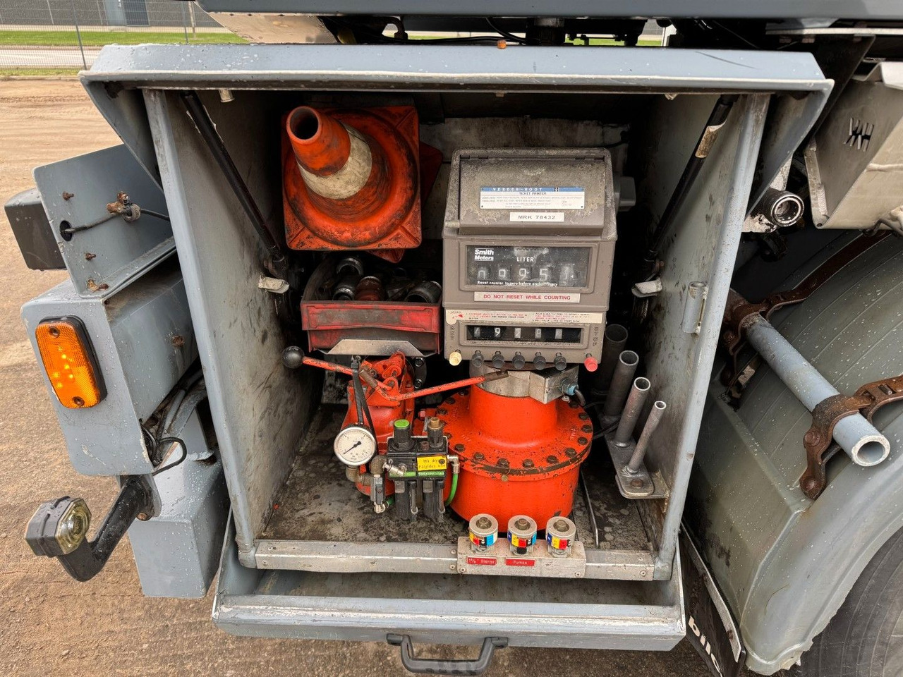 Tank truck Volvo FM 440 8x2*6 24.000 l. ADR Tanktruck: picture 14 Tank truck Volvo FM 440 8x2*6 24.000 l. ADR Tanktruck: picture 14