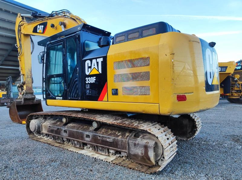 Crawler excavator Caterpillar 330FLN: picture 1