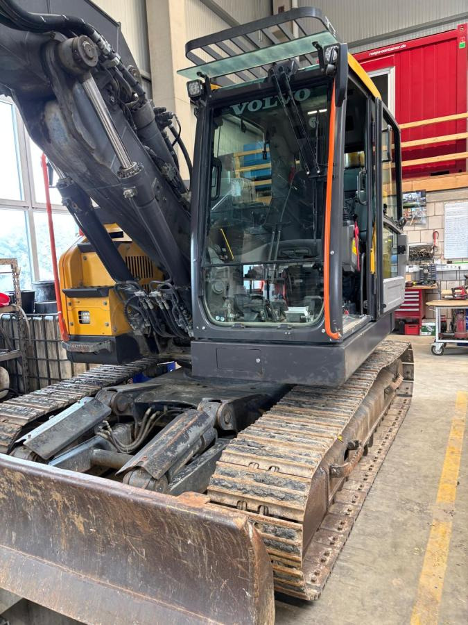 Volvo ECR145EL - Crawler excavator: picture 3 Volvo ECR145EL - Crawler excavator: picture 3