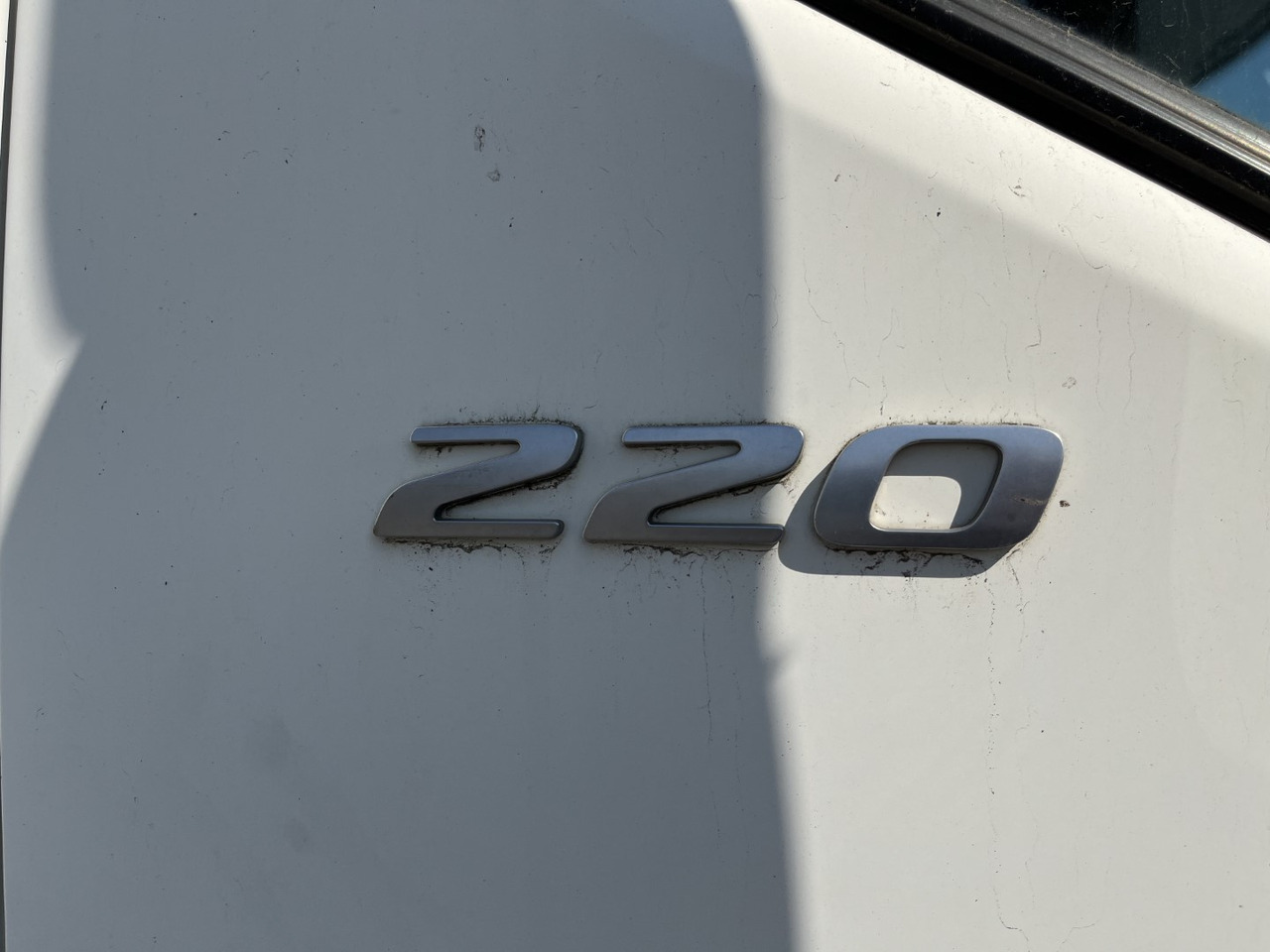 DAF LF 220 - Curtainsider truck: picture 4 DAF LF 220 - Curtainsider truck: picture 4