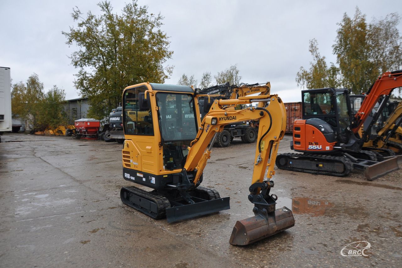 Hyundai R18-9AK - Mini excavator: picture 2 Hyundai R18-9AK - Mini excavator: picture 2