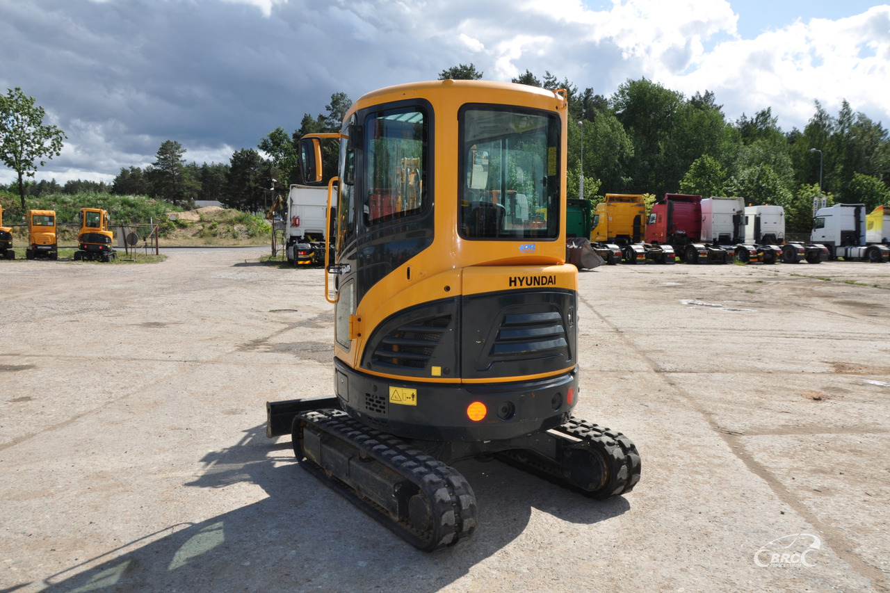 Hyundai R25Z-9AK - Mini excavator: picture 4 Hyundai R25Z-9AK - Mini excavator: picture 4
