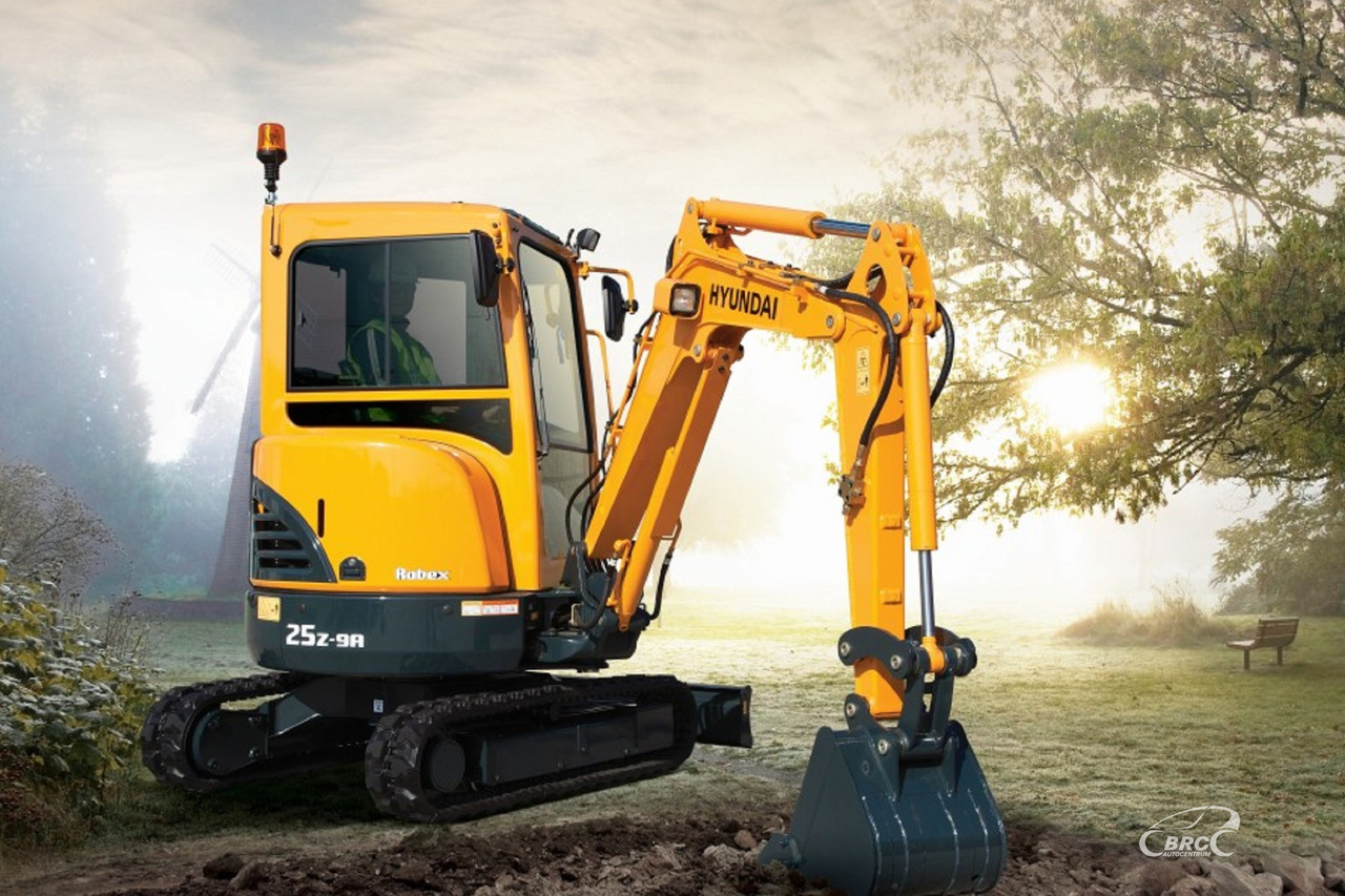 Hyundai R25Z-9AK - Mini excavator: picture 2 Hyundai R25Z-9AK - Mini excavator: picture 2