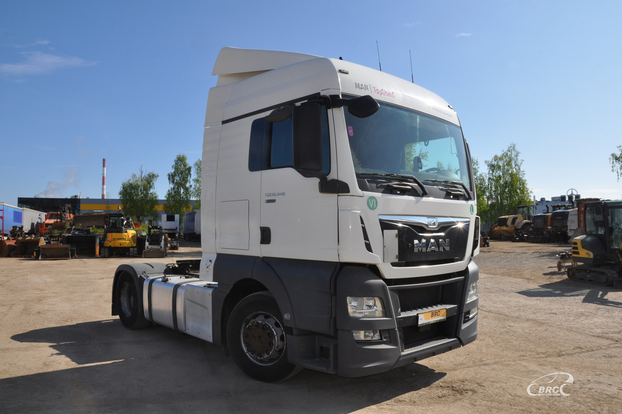 MAN TGX 18.440 - Tractor unit: picture 2 MAN TGX 18.440 - Tractor unit: picture 2