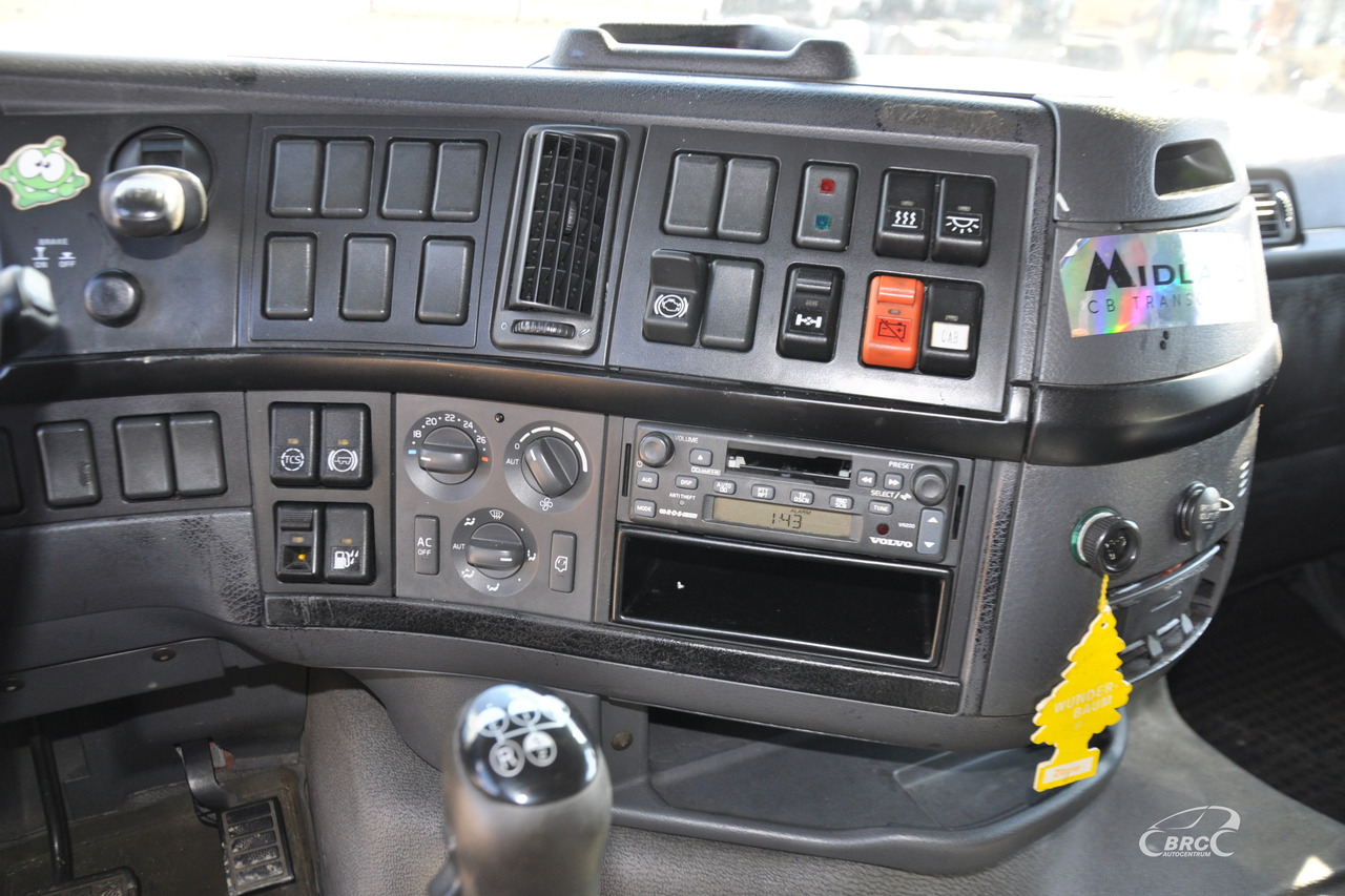 Tractor unit Volvo FH12: picture 12 Tractor unit Volvo FH12: picture 12