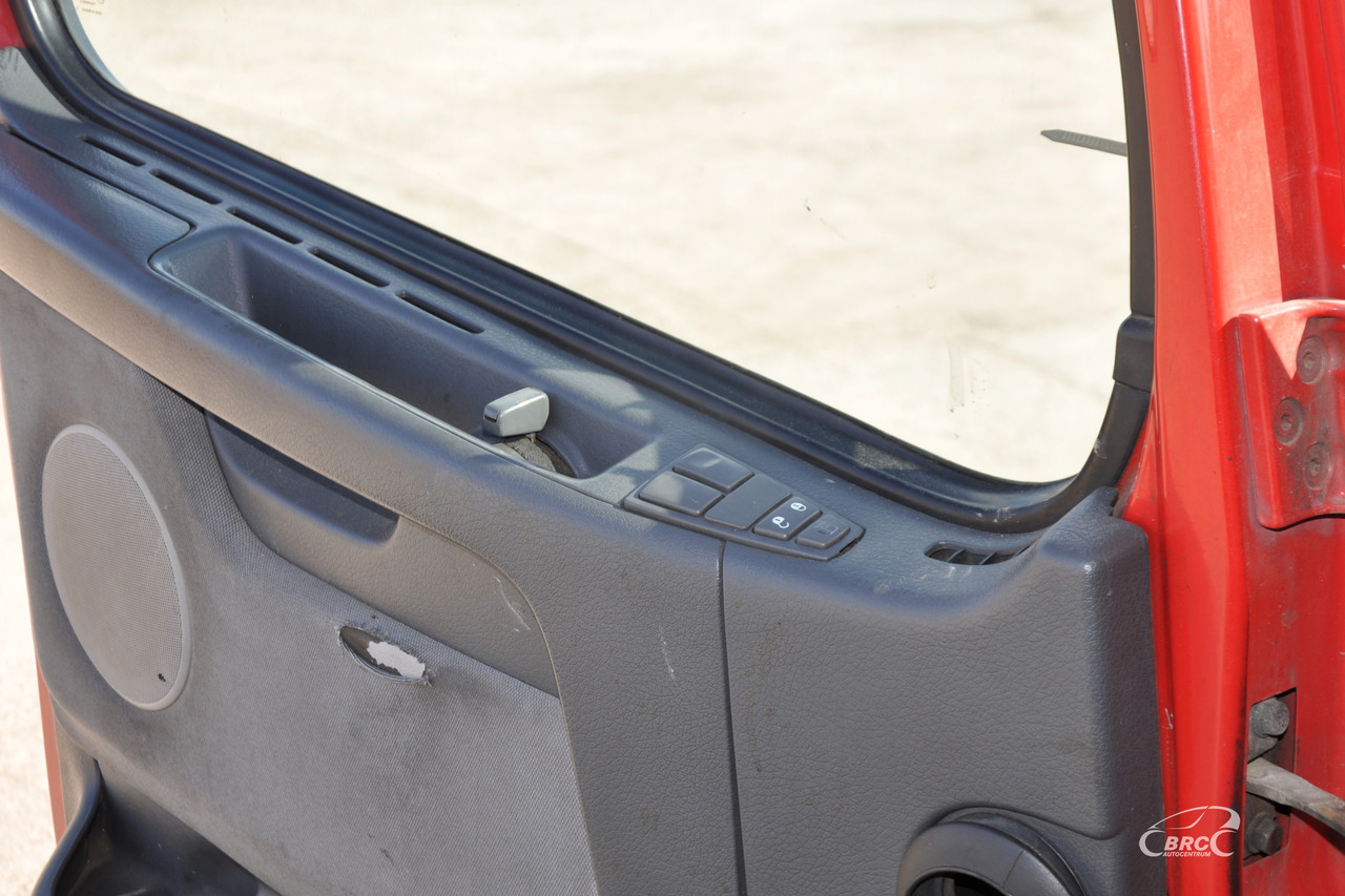 Tractor unit Volvo FH12: picture 14 Tractor unit Volvo FH12: picture 14