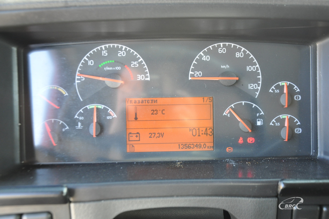 Tractor unit Volvo FH12: picture 15 Tractor unit Volvo FH12: picture 15