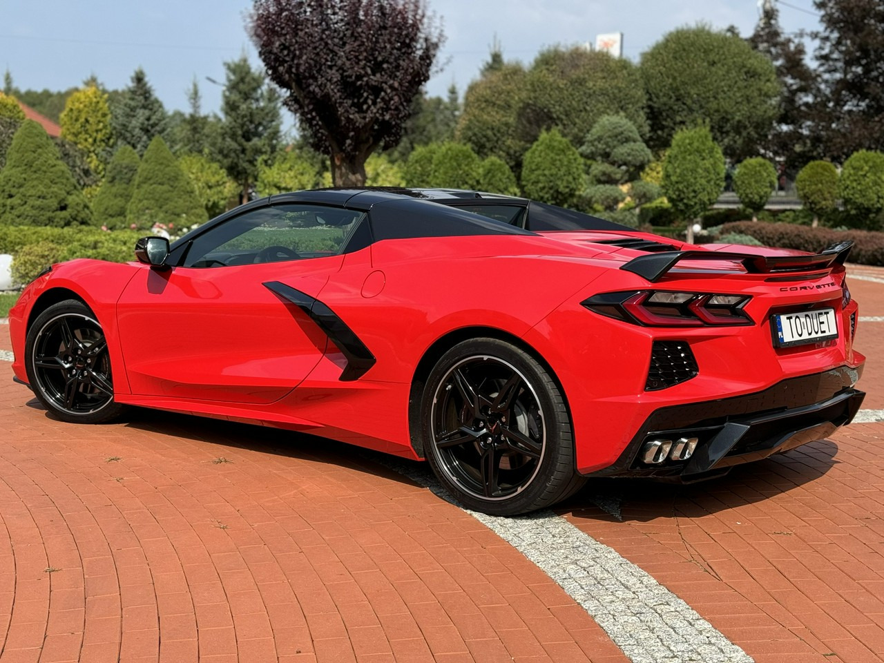 Convertible Chevrolet Corvette: picture 15