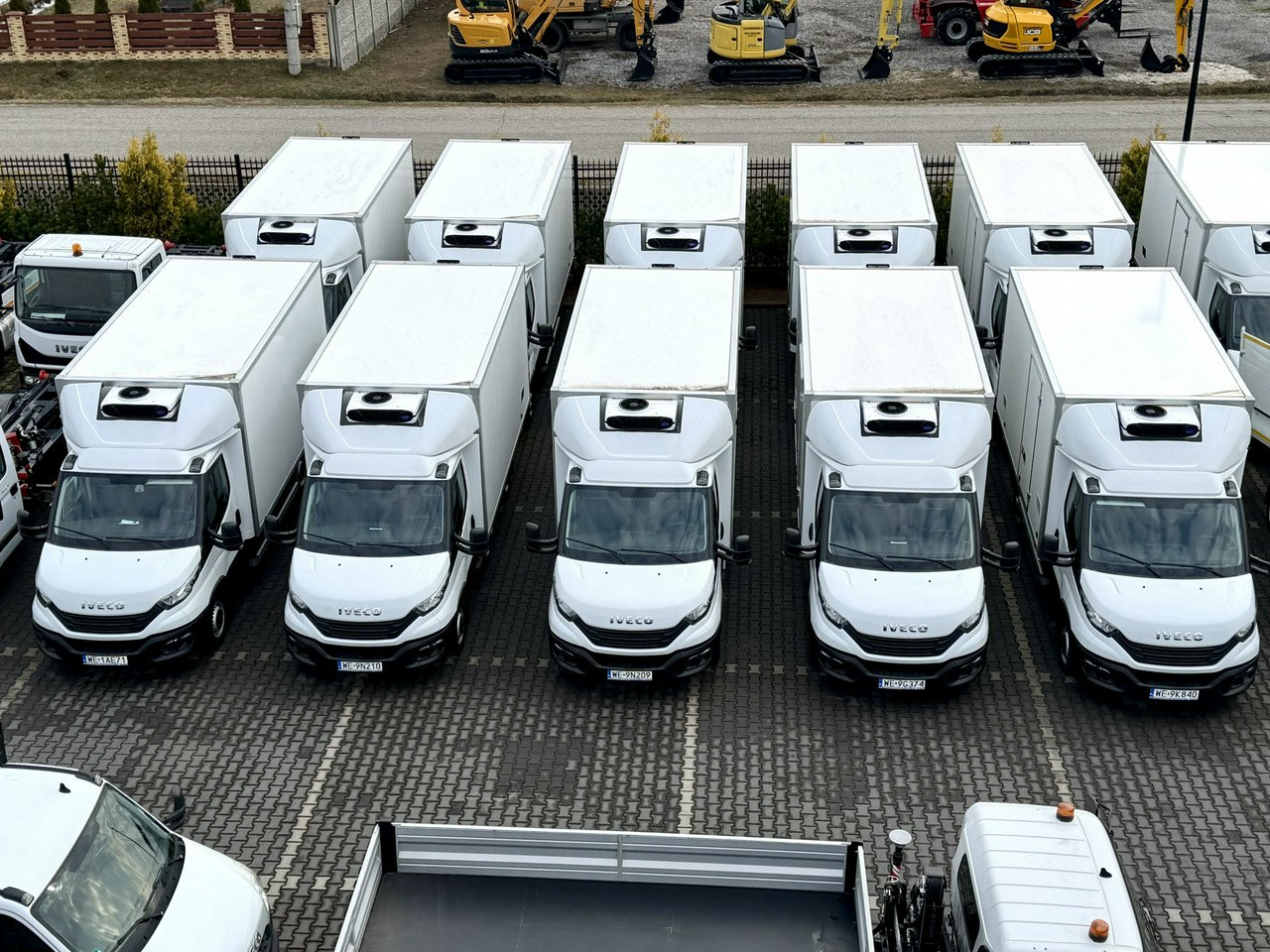 Refrigerated van Iveco Daily 35S16 V: picture 8