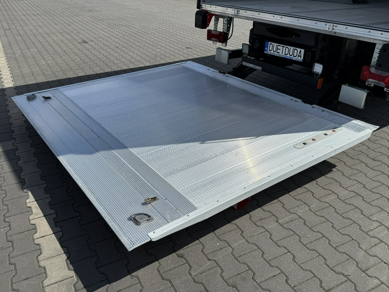 Refrigerated van Iveco Daily 72C21 Mroźnia HI-MATIC Ściana Grodziowa Multitemperatura: picture 24