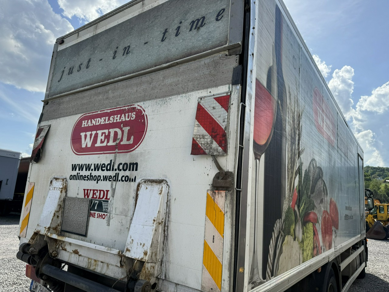 Iveco Zabudowa Chłodnia Agregat Carrier Supra 950Mt + Winda - Refrigerator swap body: picture 4 Iveco Zabudowa Chłodnia Agregat Carrier Supra 950Mt + Winda - Refrigerator swap body: picture 4