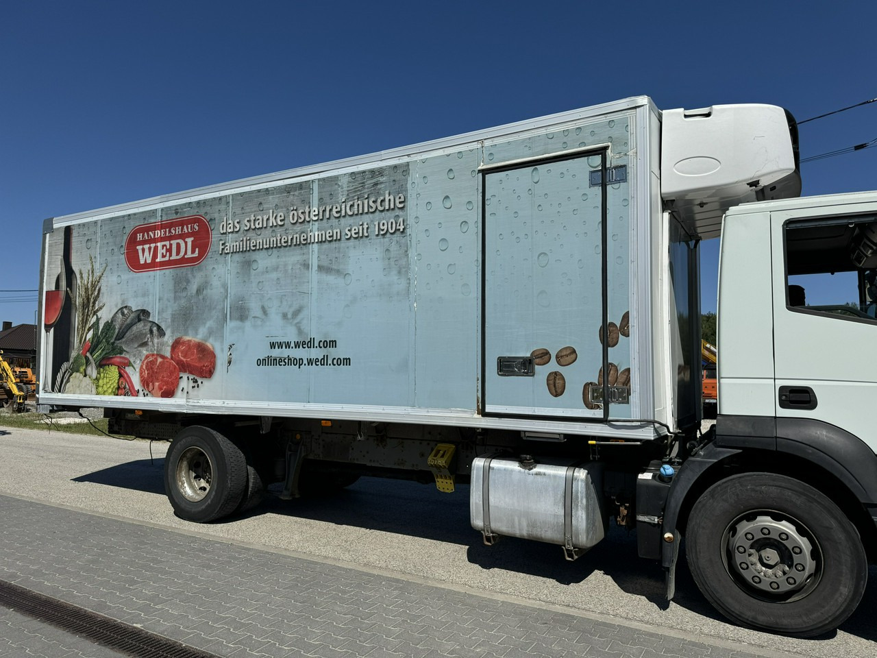 Iveco Zabudowa Chłodnia Agregat Carrier Supra 950Mt + Winda - Refrigerator swap body: picture 2 Iveco Zabudowa Chłodnia Agregat Carrier Supra 950Mt + Winda - Refrigerator swap body: picture 2