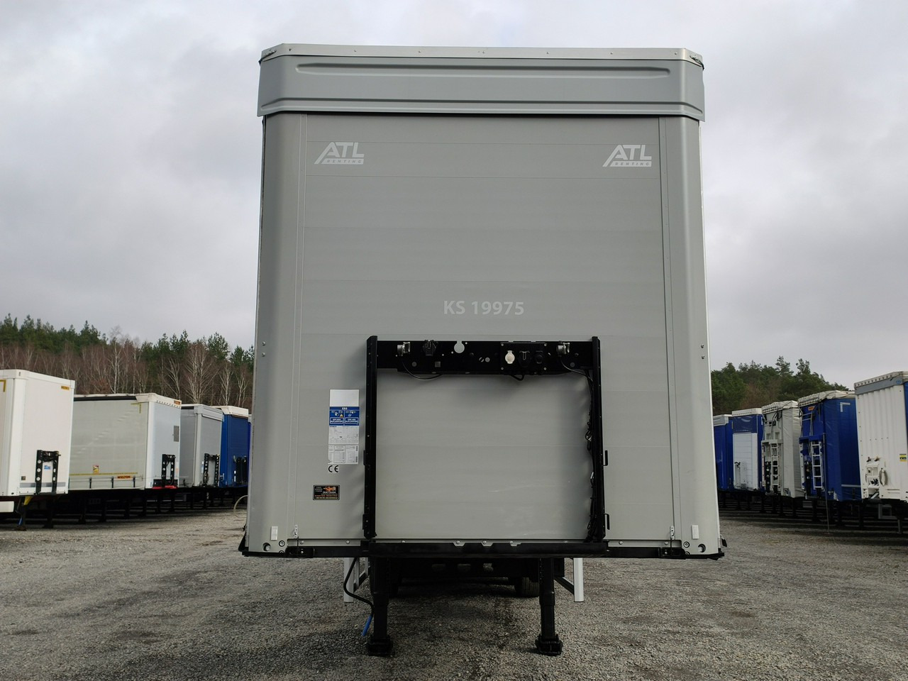 Kogel 3 Osie SAF Dach i Boki Zsuwane - Curtainsider semi-trailer: picture 3 Kogel 3 Osie SAF Dach i Boki Zsuwane - Curtainsider semi-trailer: picture 3