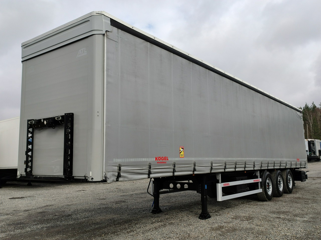 Kogel 3 Osie SAF Dach i Boki Zsuwane - Curtainsider semi-trailer: picture 1 Kogel 3 Osie SAF Dach i Boki Zsuwane - Curtainsider semi-trailer: picture 1