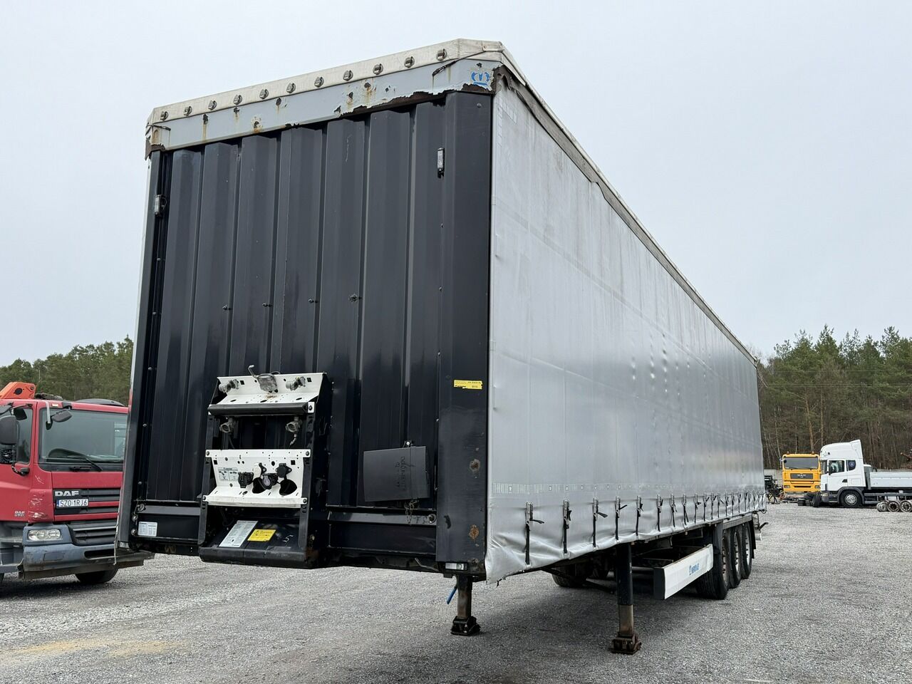 Curtainsider semi-trailer Krone SD Standard OŚ Podnoszona SAF: picture 10 Curtainsider semi-trailer Krone SD Standard OŚ Podnoszona SAF: picture 10
