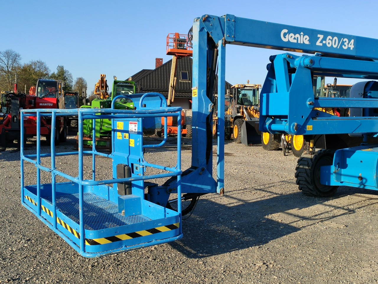 Manitou 200 ATJ,Genie Z60/34 PODNOŚNIK PRZEGUBOWY TELEKOPOWY JGL 4x4 4WD - Articulated boom: picture 3 Manitou 200 ATJ,Genie Z60/34 PODNOŚNIK PRZEGUBOWY TELEKOPOWY JGL 4x4 4WD - Articulated boom: picture 3